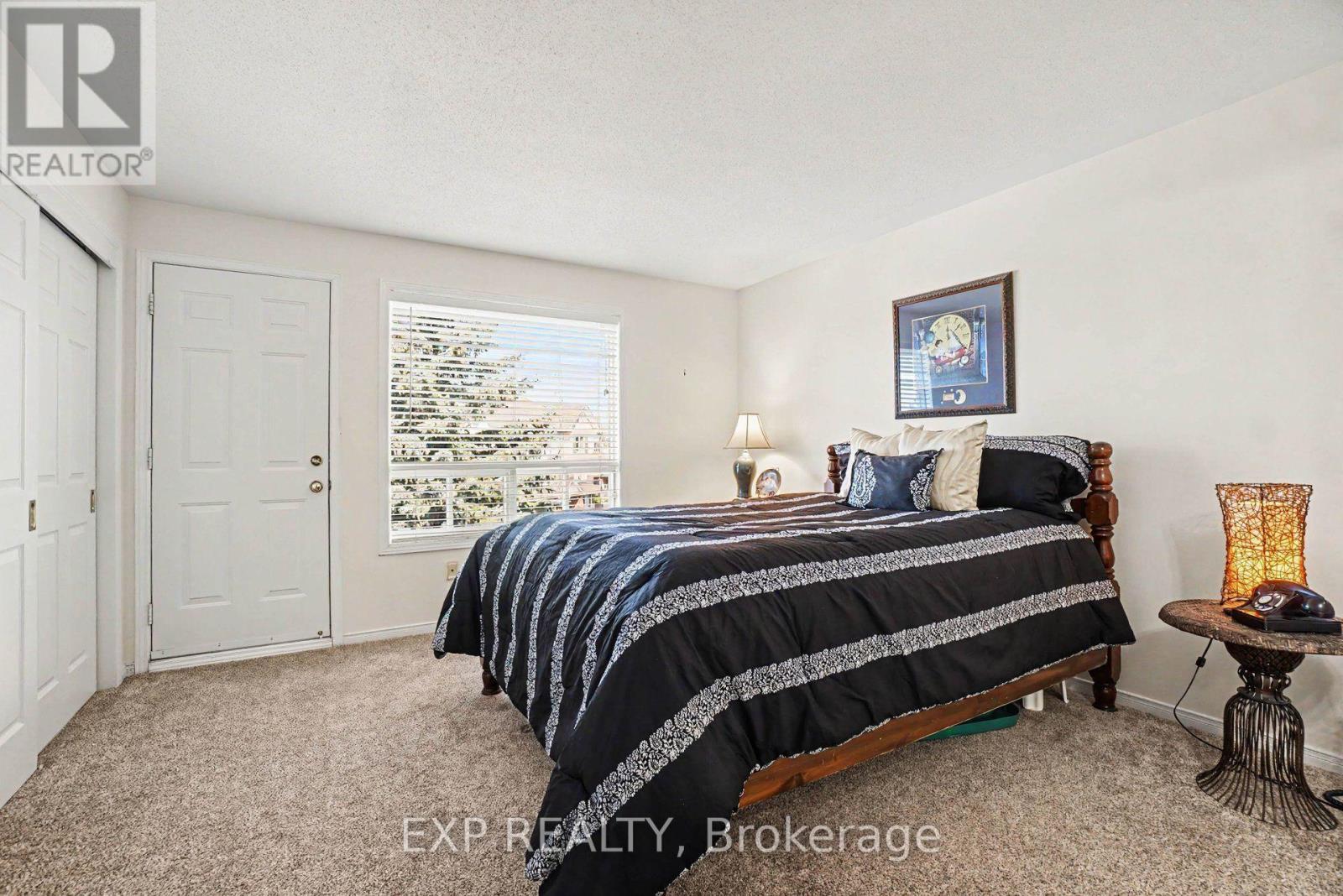 2220 BOIS-VERT PLACE - 18