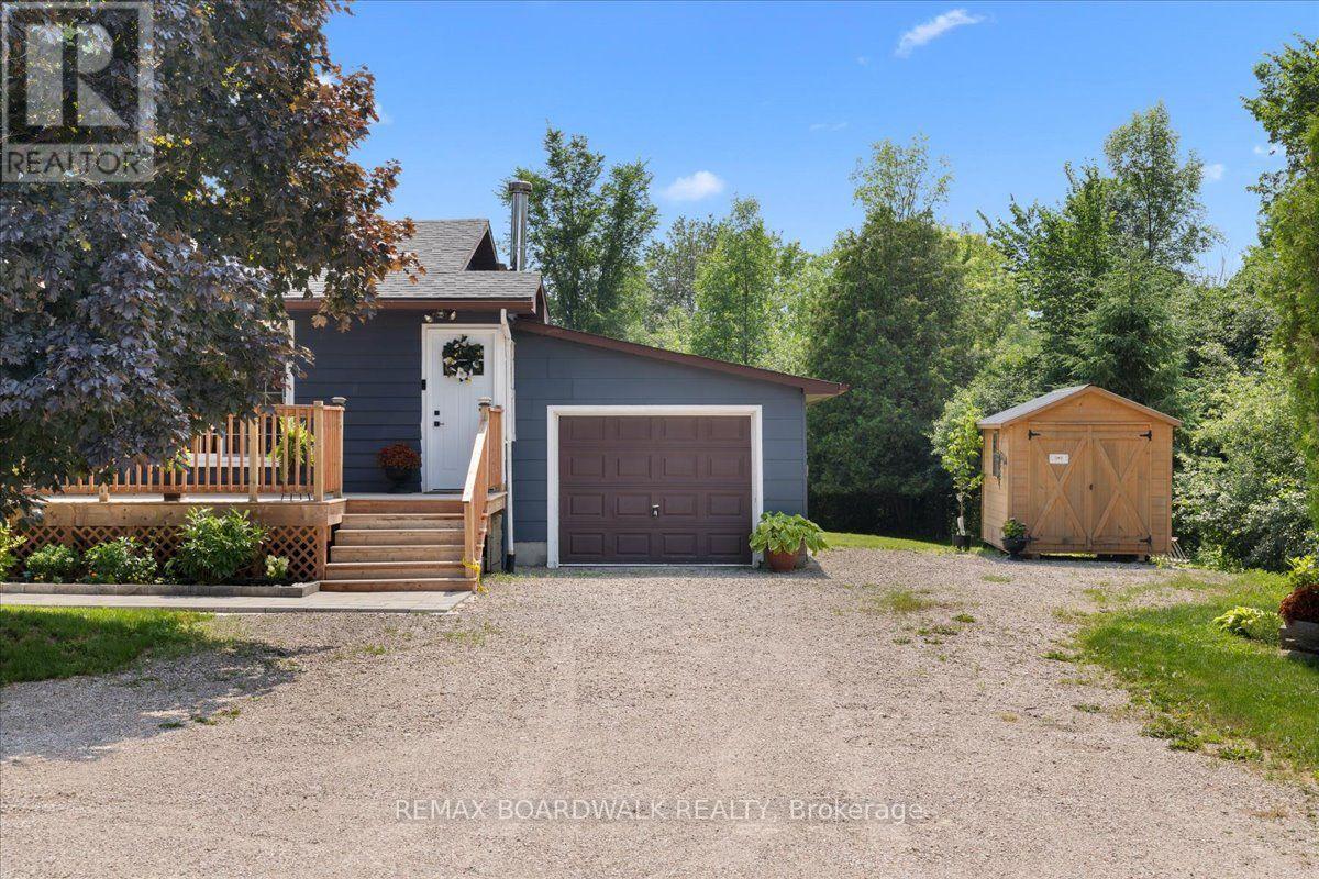5907 43 HIGHWAY - Image 35
