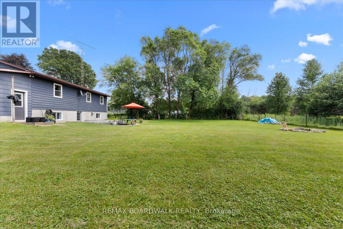 5907 43 HIGHWAY - Image 41