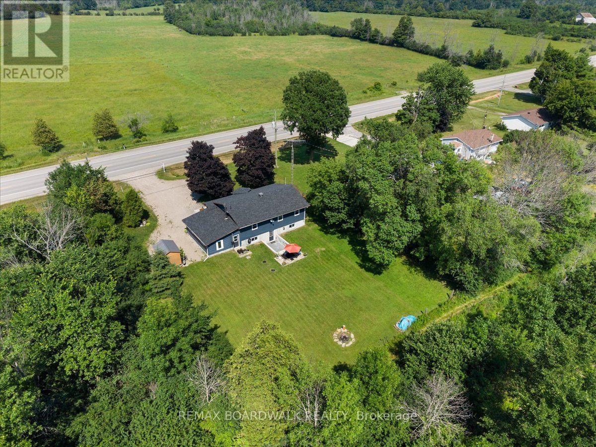 5907 43 HIGHWAY - Image 42