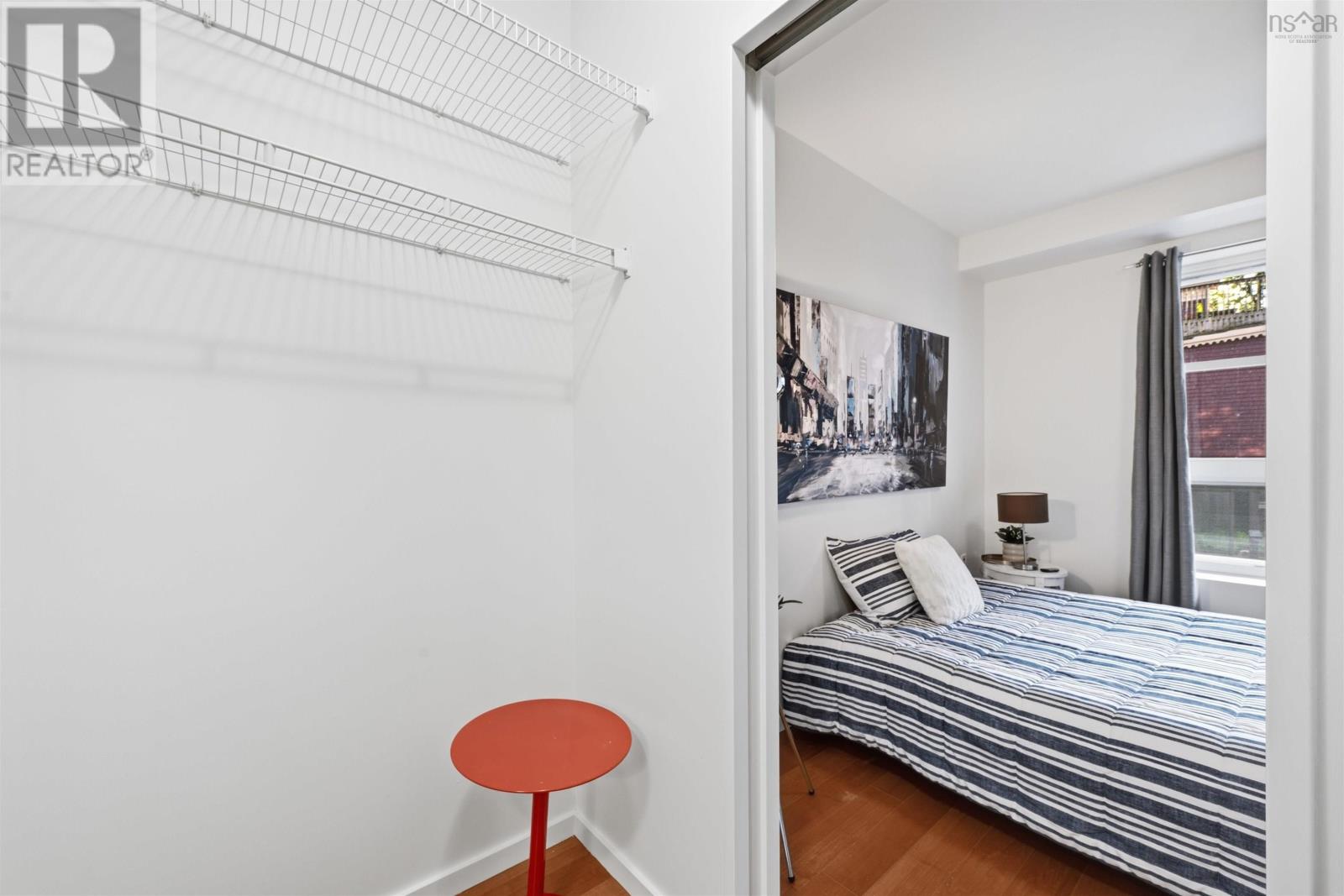 #216 5221 NORA BERNARD Street - 28