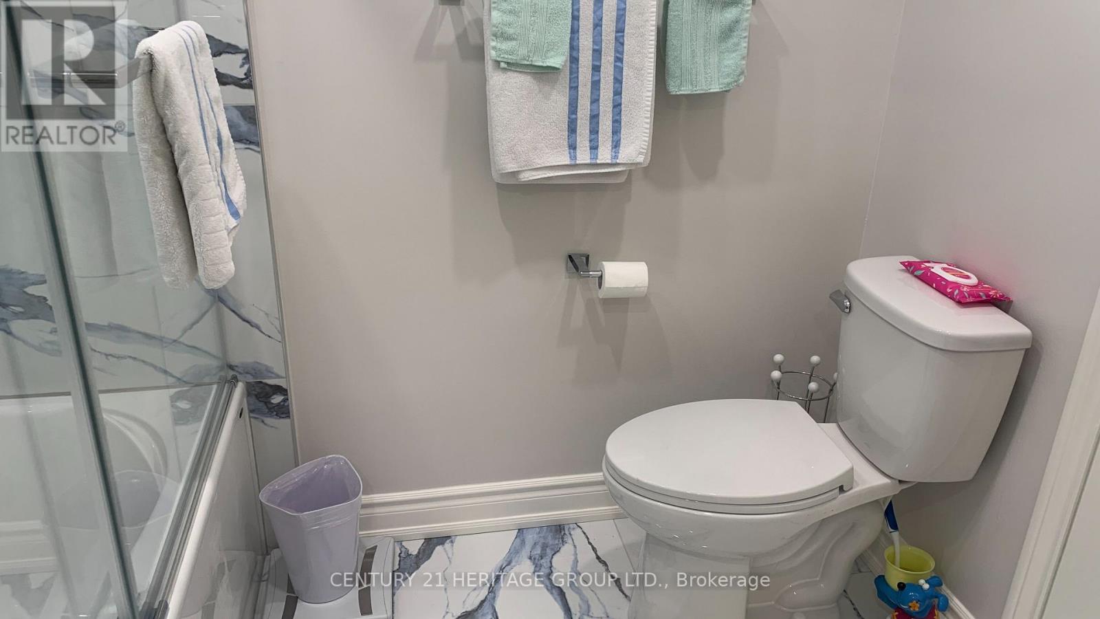 135 GOLF CLUB COURT - 19