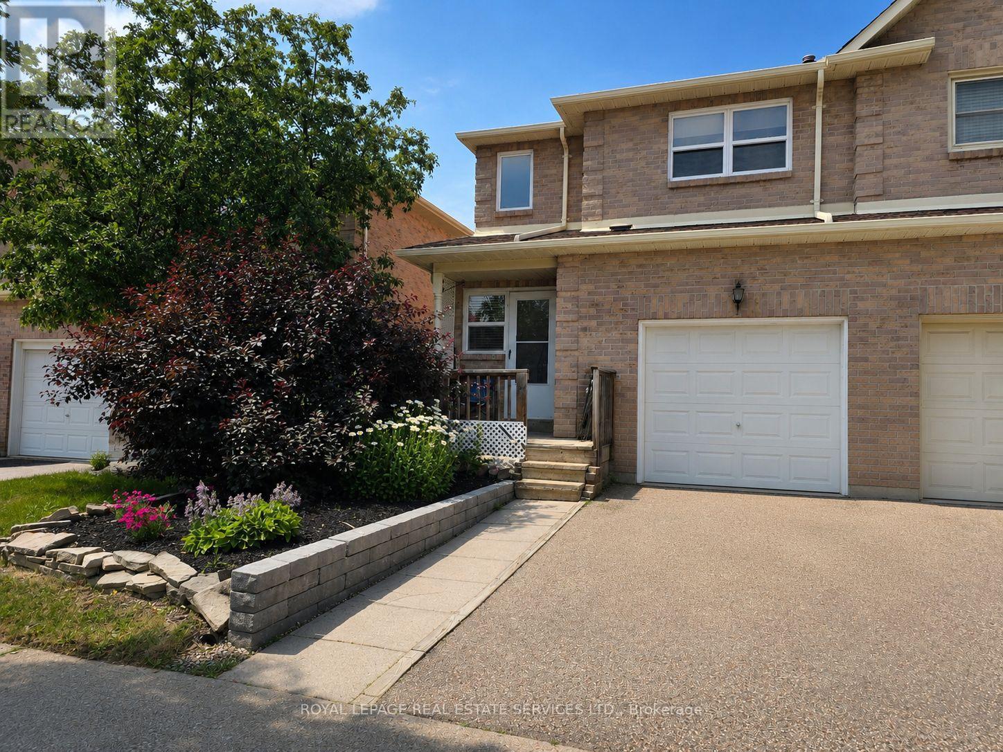 Listing photo of 86 GREEN BUSH CRESCENT