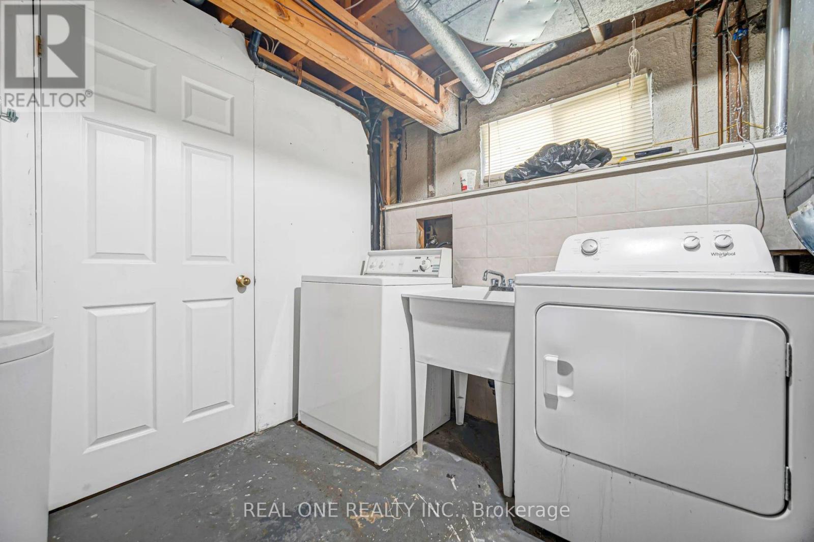 52 DEVINS DRIVE - 22