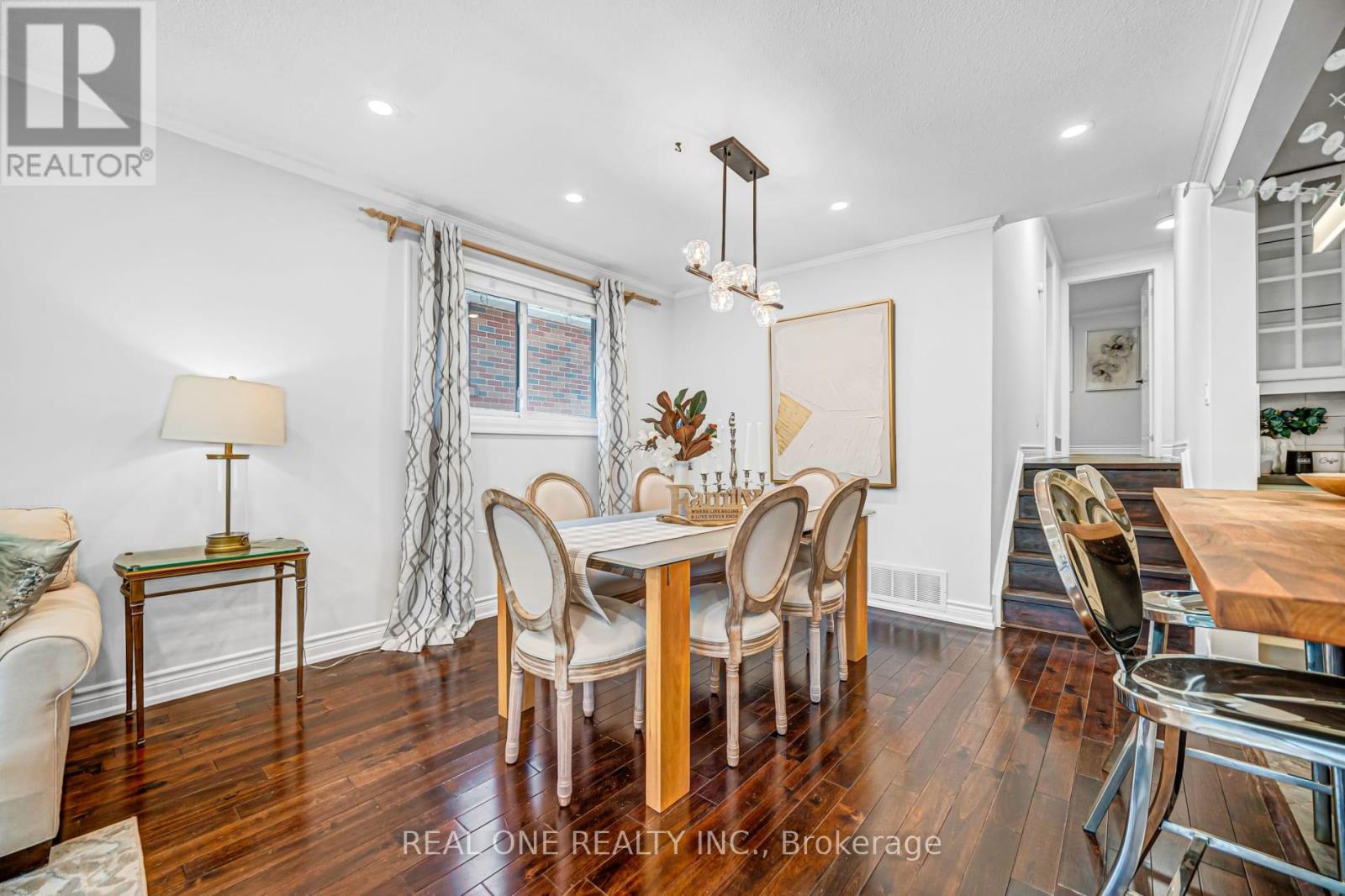52 DEVINS DRIVE - 5