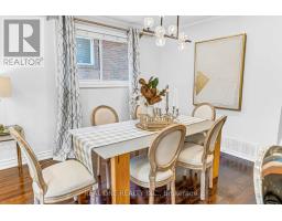 52 Devins Drive, Aurora, ON L4G2Z1 Photo 10