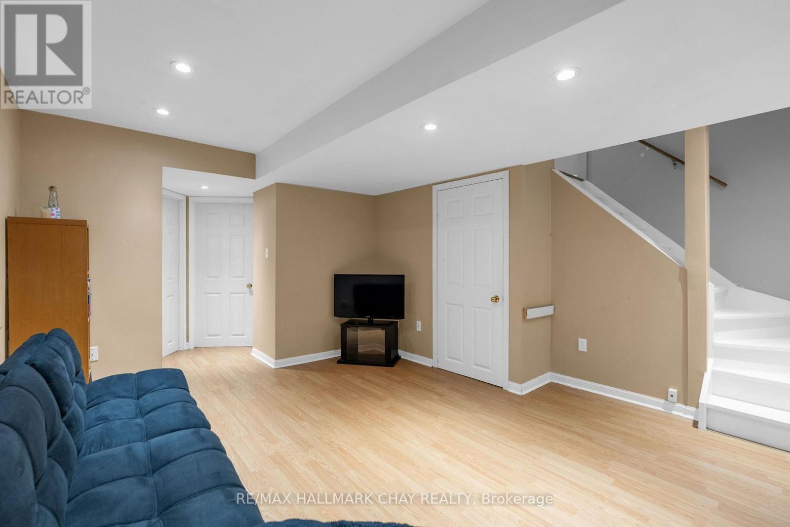 34 COLEMAN DRIVE - 22