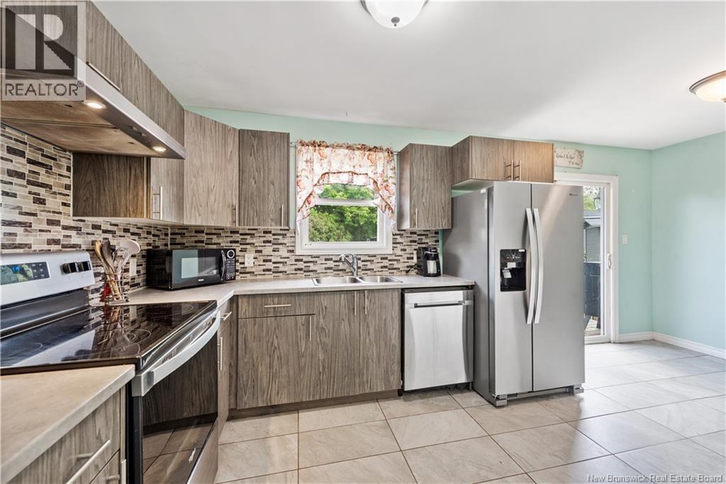 3 Downsview Avenue - Image 8