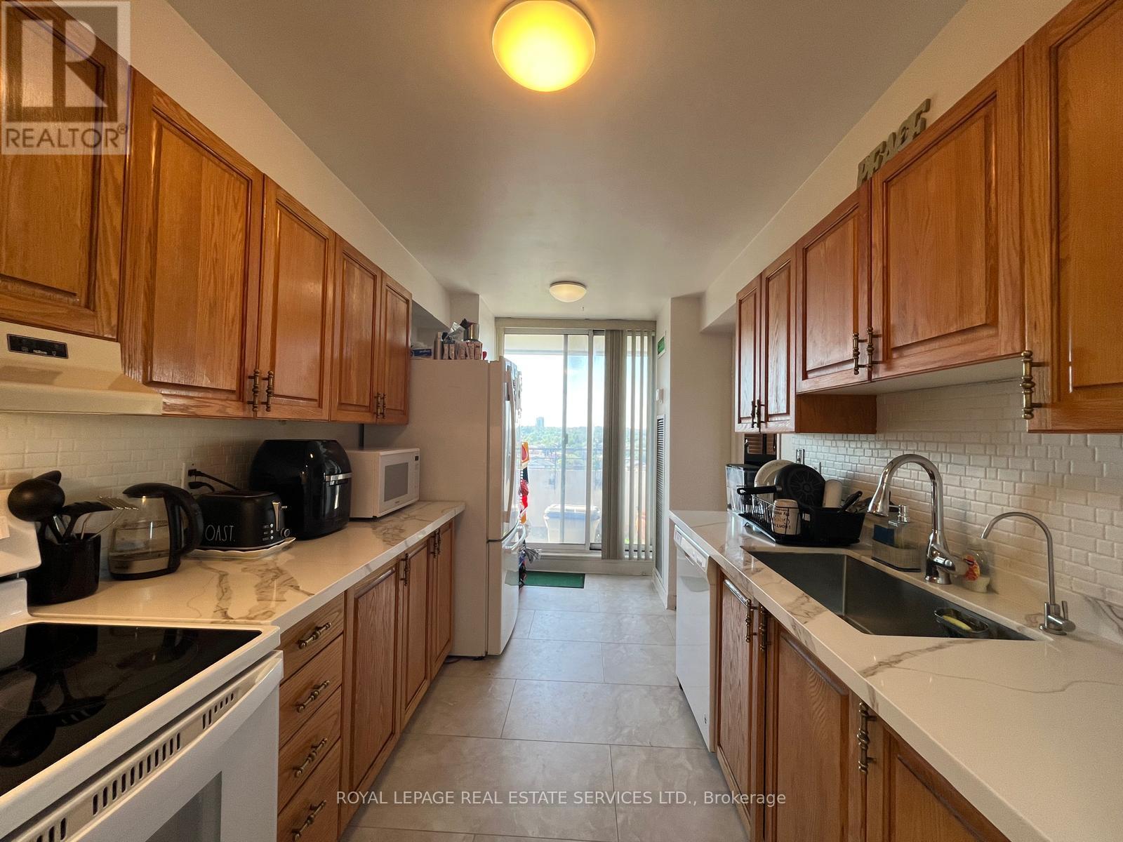 #902 1300 MISSISSAUGA VALLEY BOULEVARD - 2