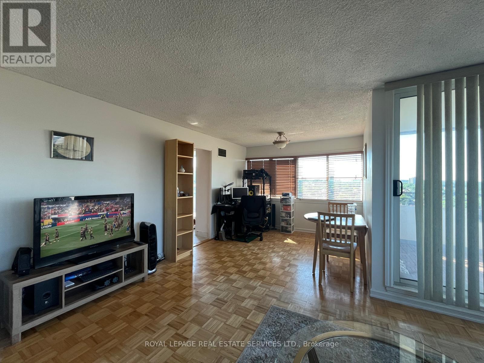 #902 1300 MISSISSAUGA VALLEY BOULEVARD - 8