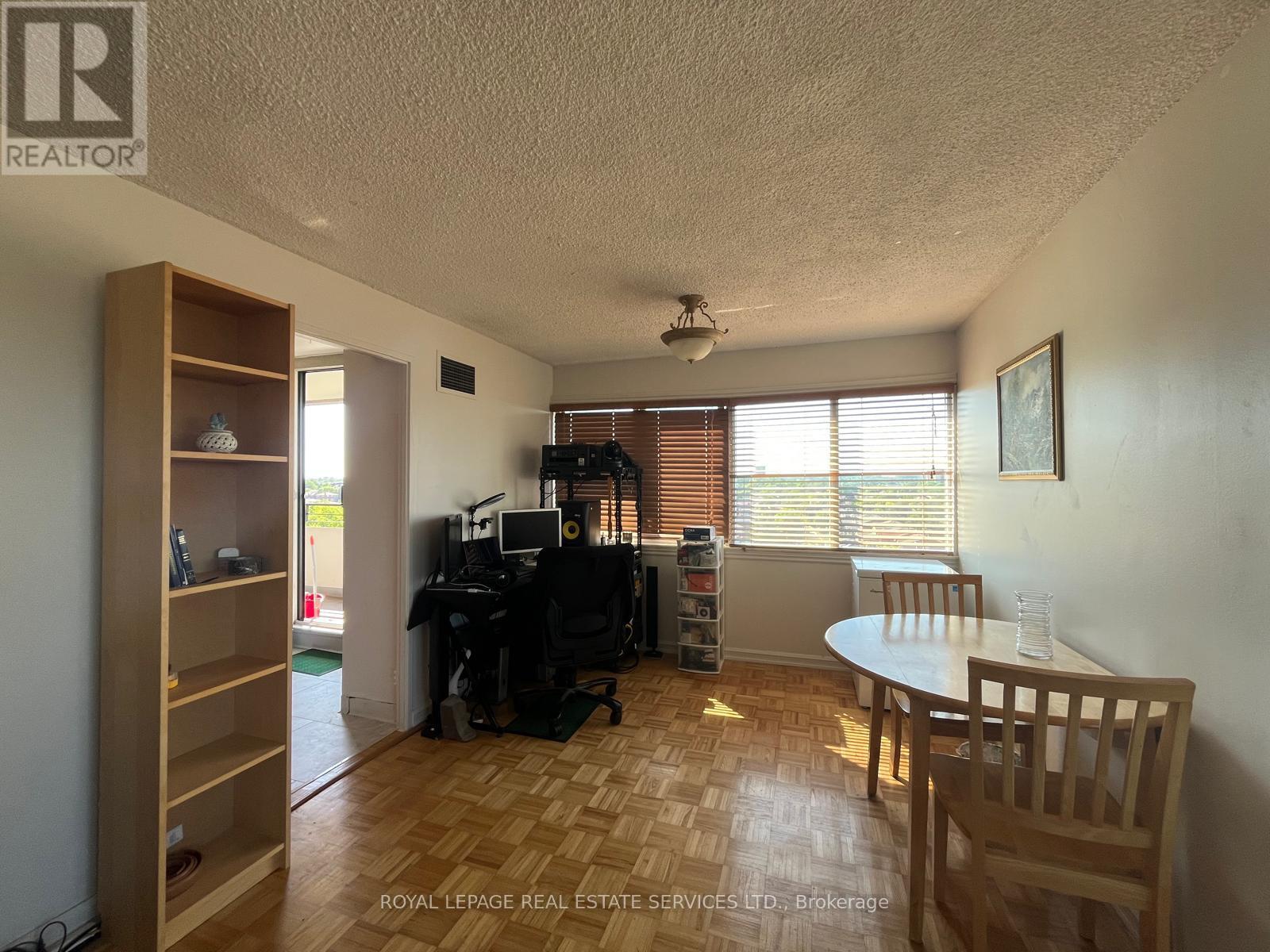 #902 1300 MISSISSAUGA VALLEY BOULEVARD - 9