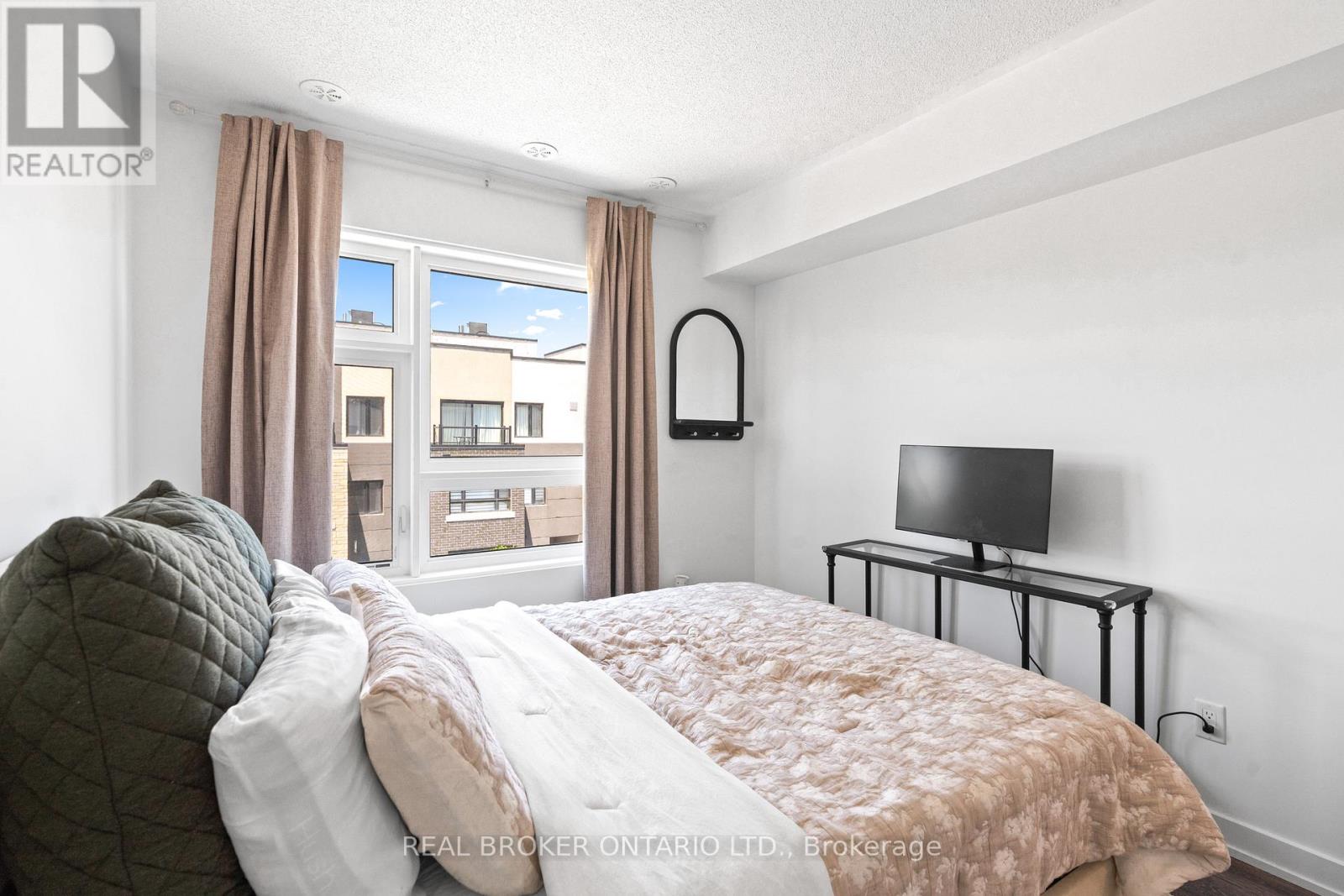 #1 1121 COOKE BOULEVARD - 22