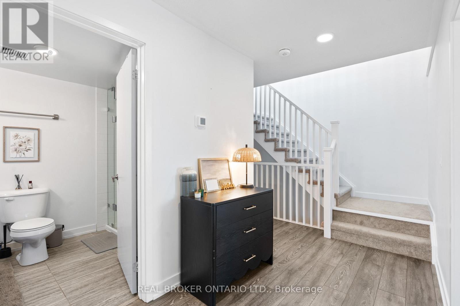 #1 1121 COOKE BOULEVARD - 24