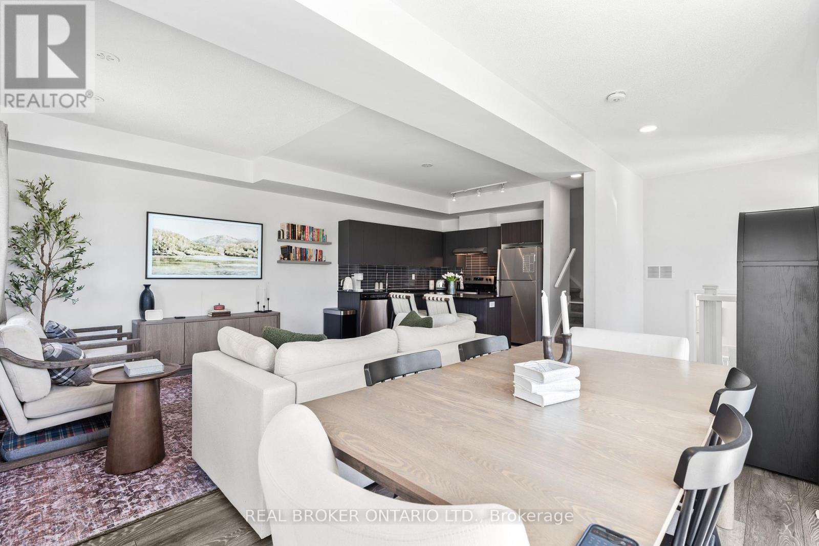 #1 1121 COOKE BOULEVARD - 9
