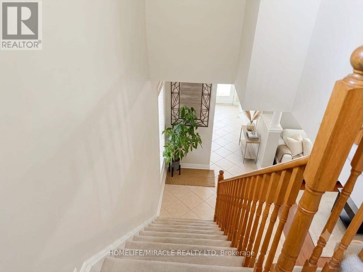 146 CADILLAC CRESCENT - 12