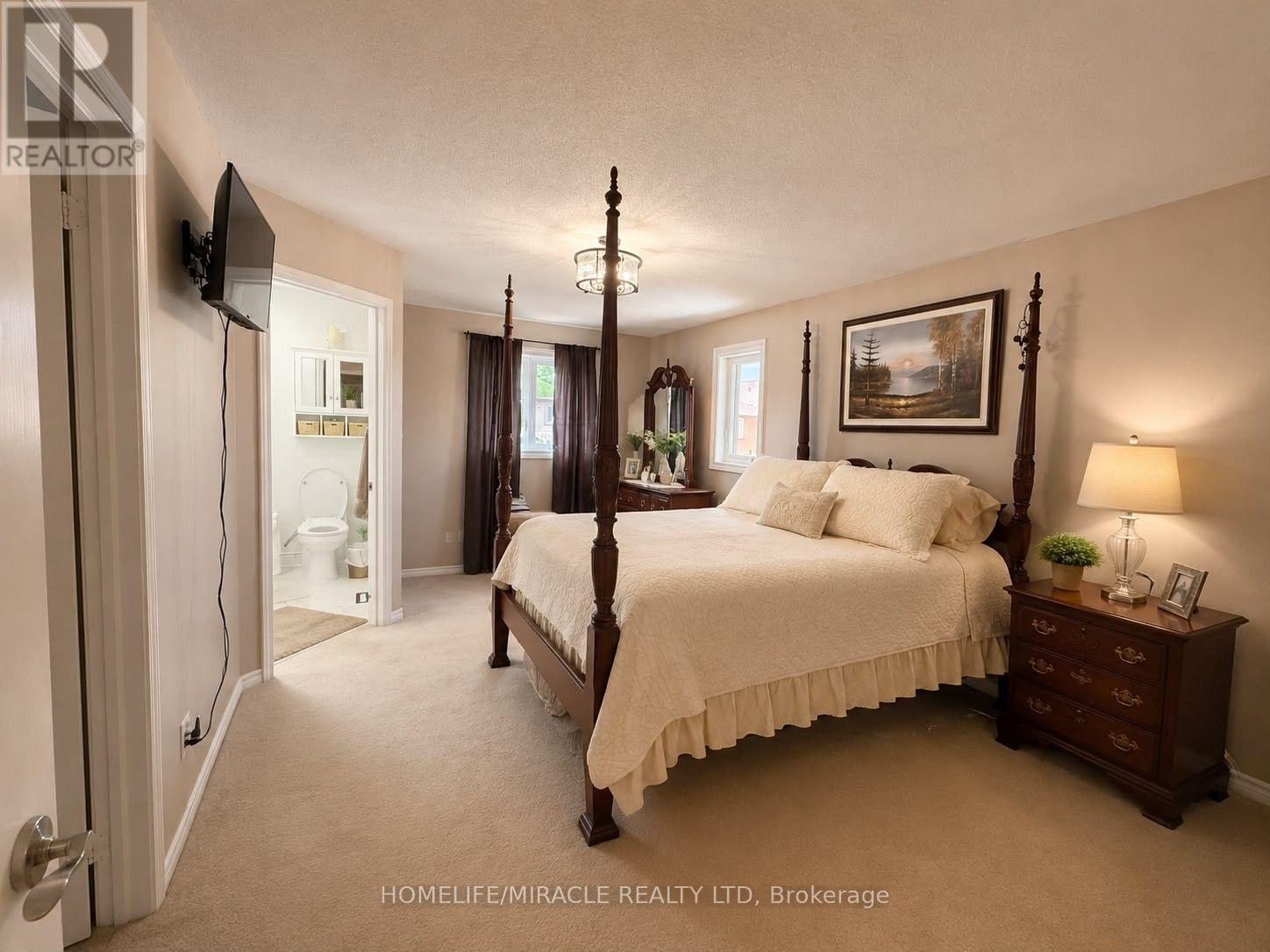 146 CADILLAC CRESCENT - 13