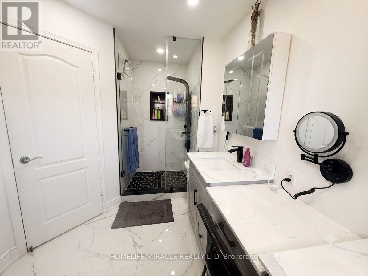 146 CADILLAC CRESCENT - 15