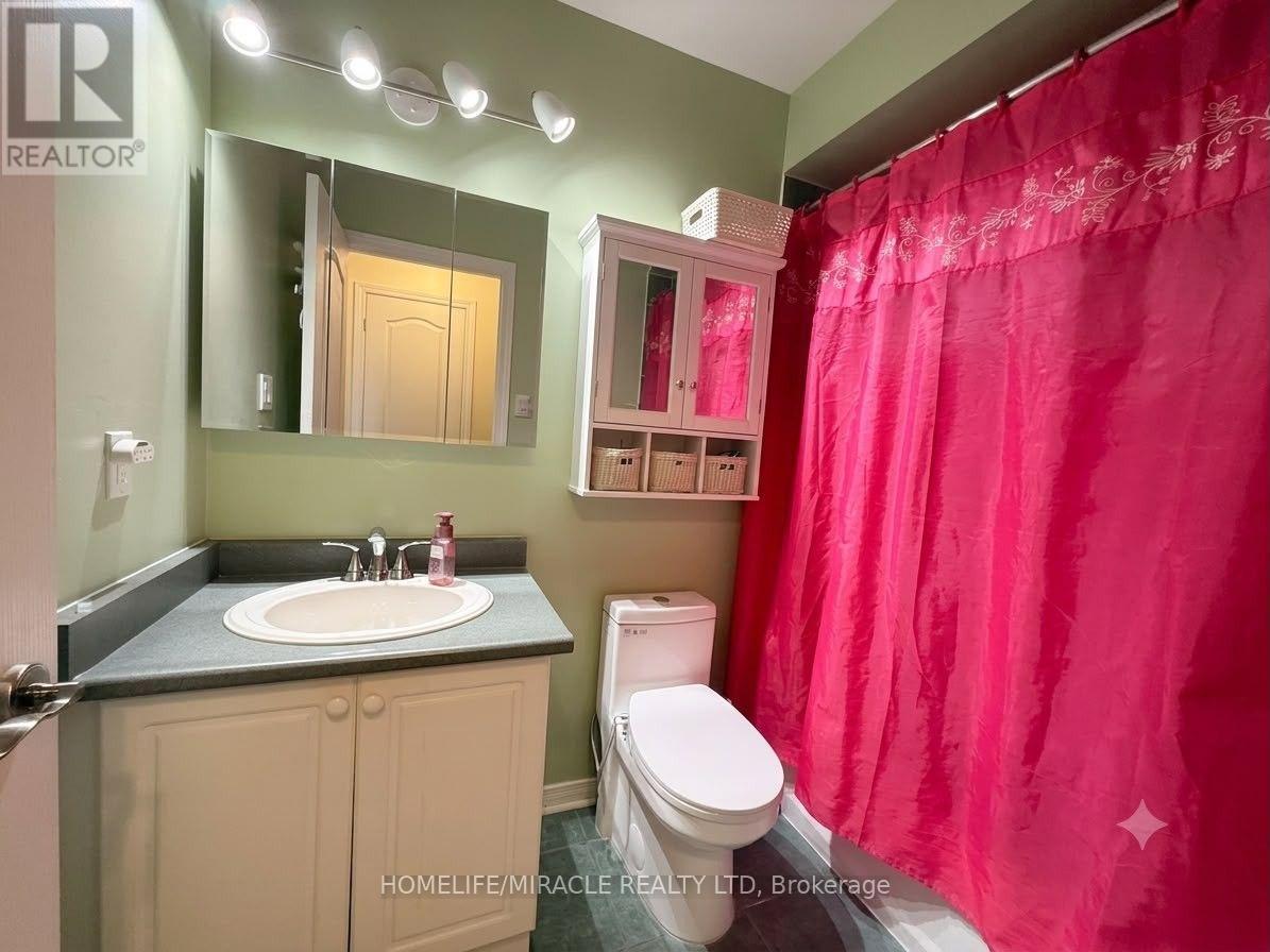 146 CADILLAC CRESCENT - 17