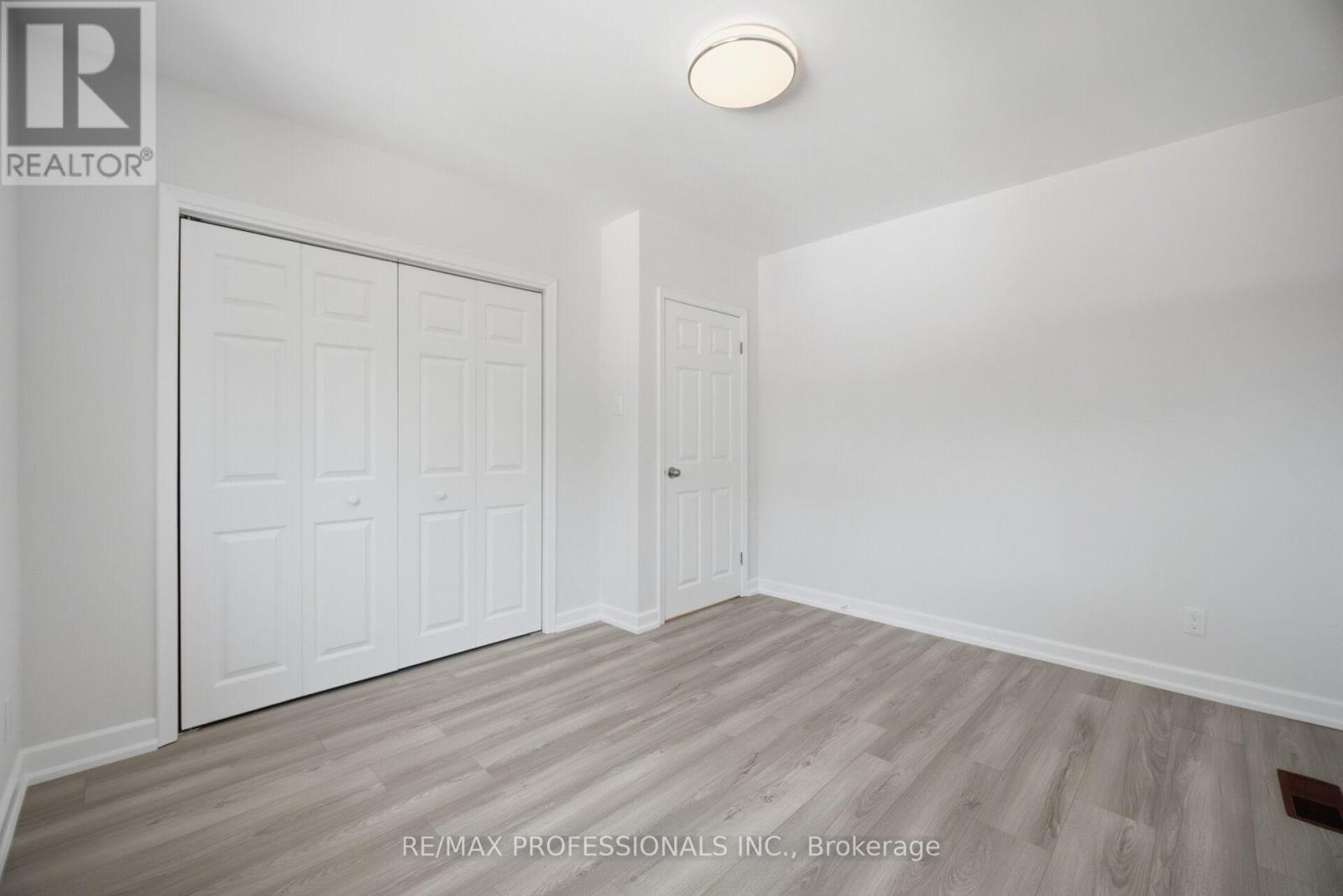 24 MILLBURN DRIVE - Image 19