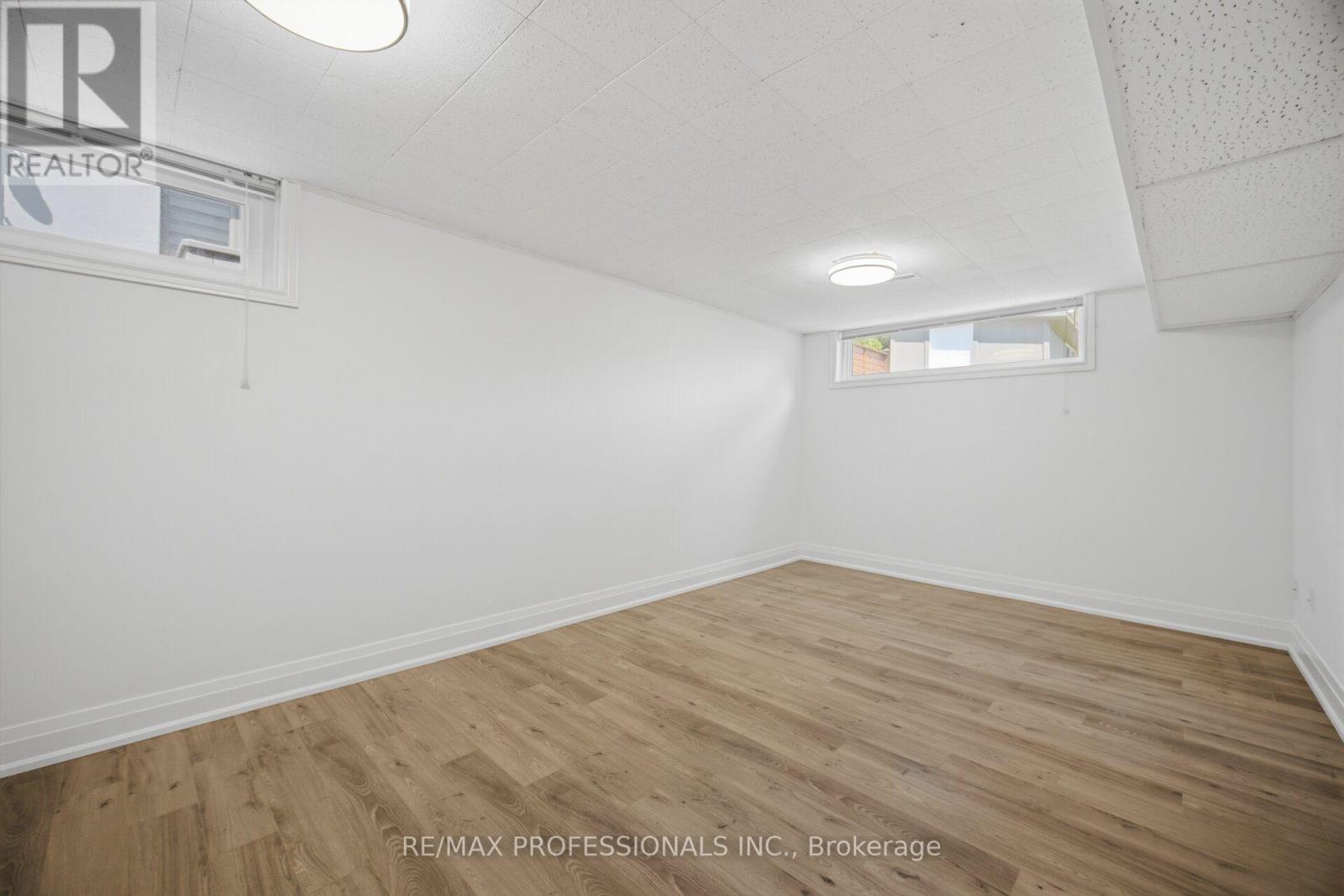 24 MILLBURN DRIVE - Image 30