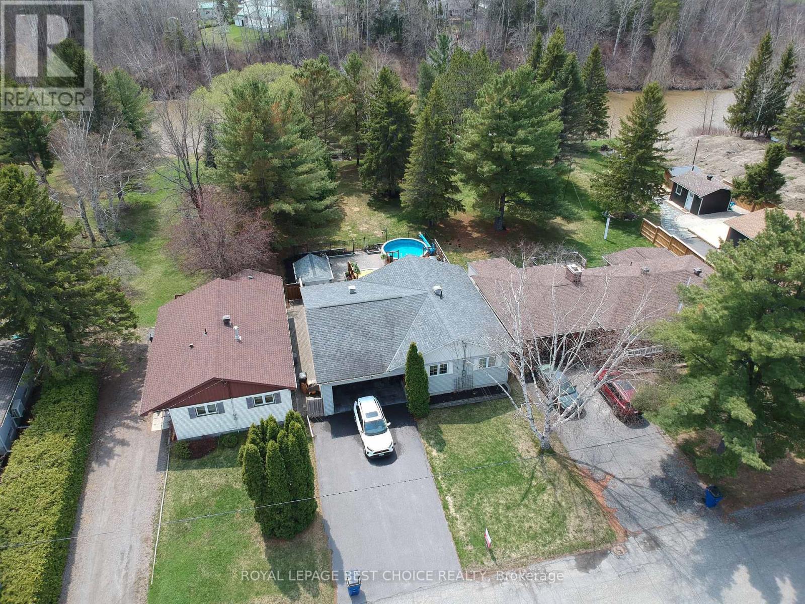 246 PINE STREET W - 42