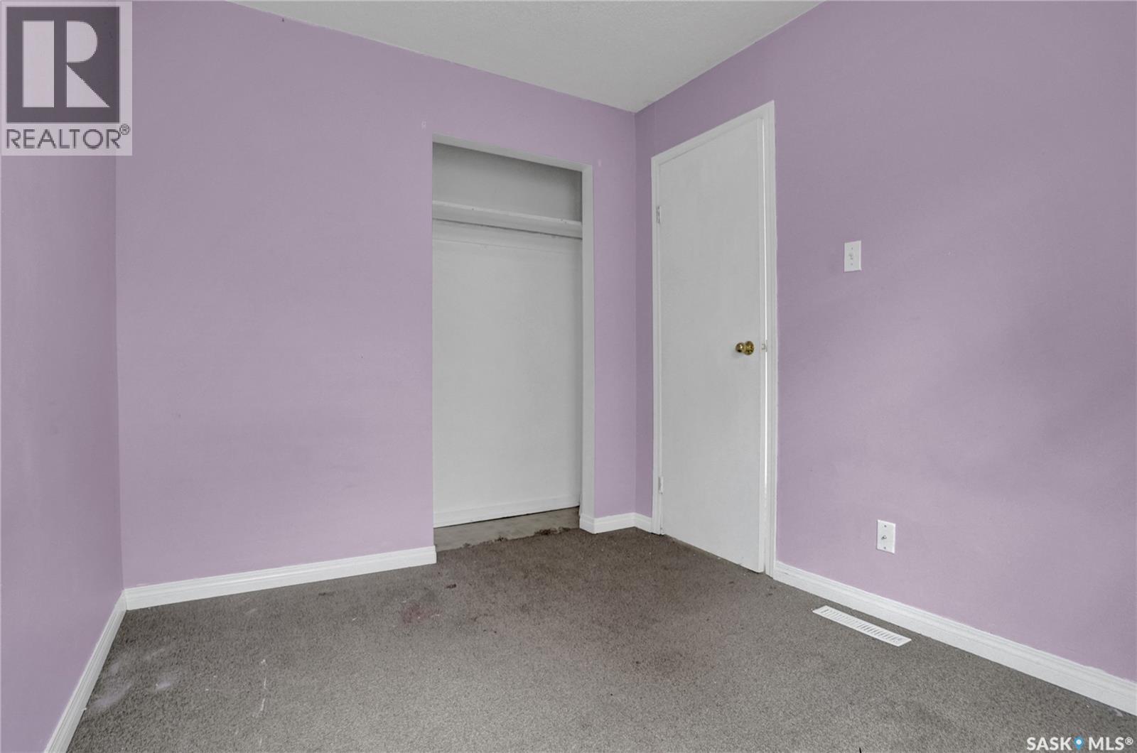 161 Lillooet STREET E - 20