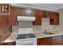 161 Lillooet Street E, Moose Jaw, SK S6H4S6 Photo 12