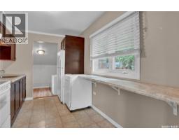 161 Lillooet Street E, Moose Jaw, SK S6H4S6 Photo 13