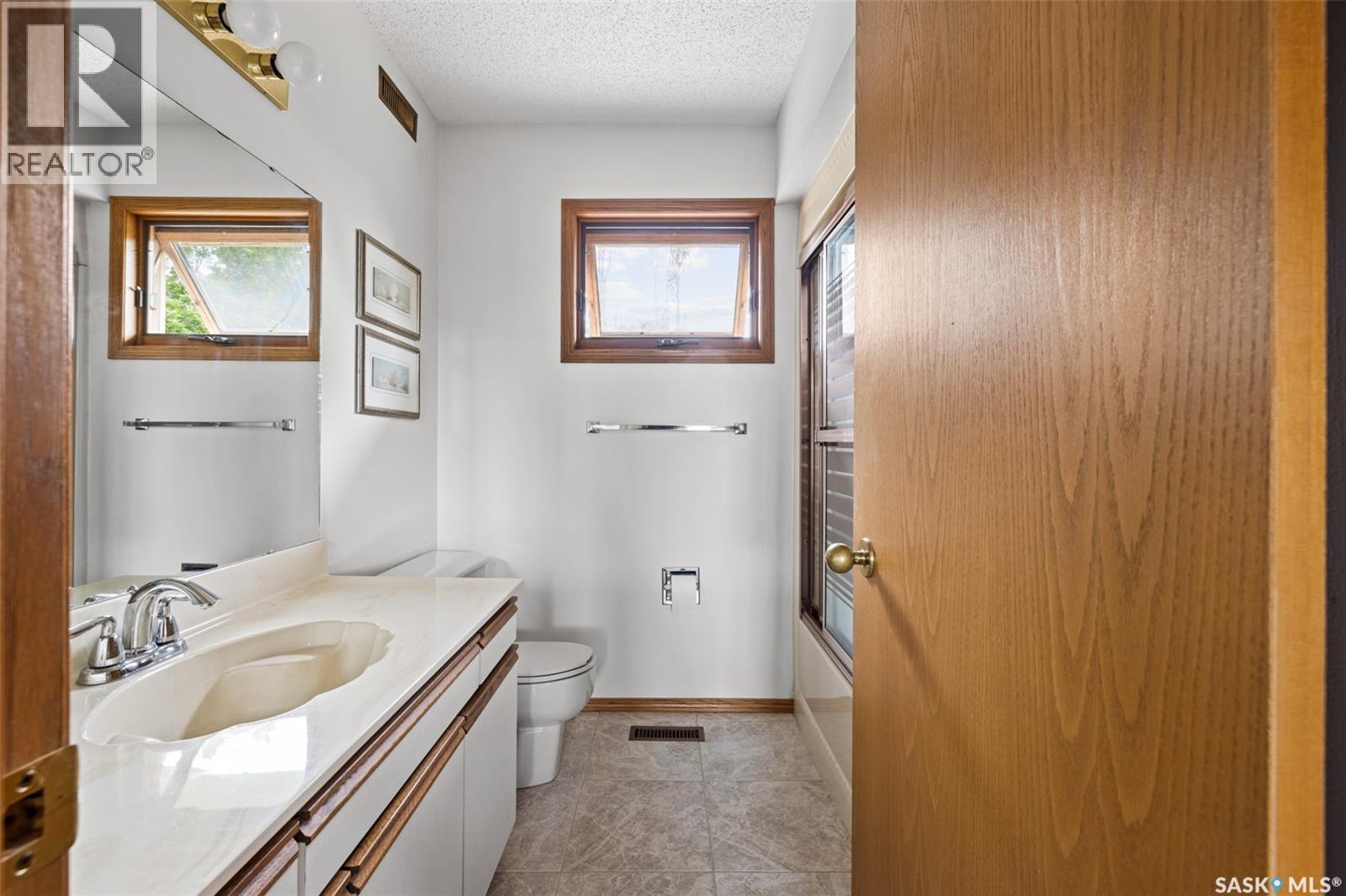 1346 Wascana HIGHLANDS - Image 23