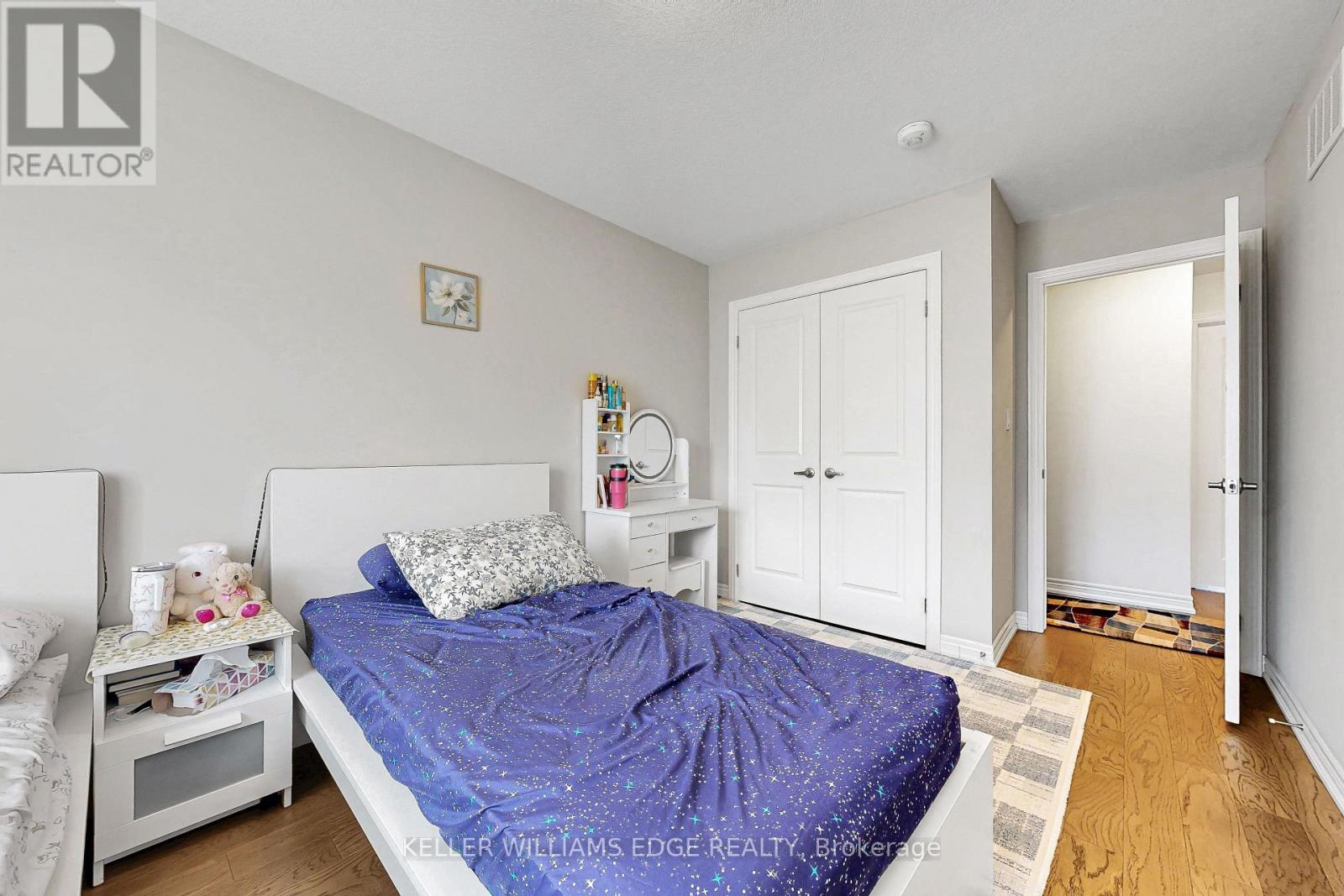 #11 30 MIA DRIVE - 28