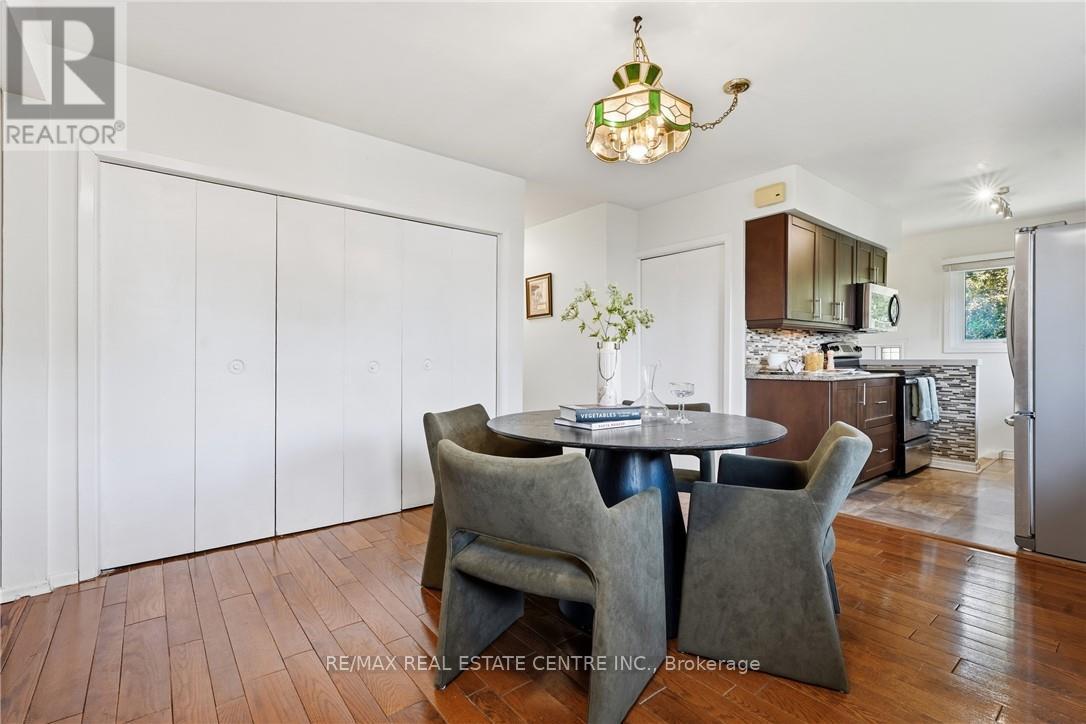 56 RENWICK AVENUE - 5