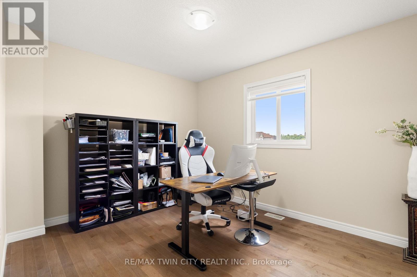 369 RIVERTRAIL AVENUE - Image 34