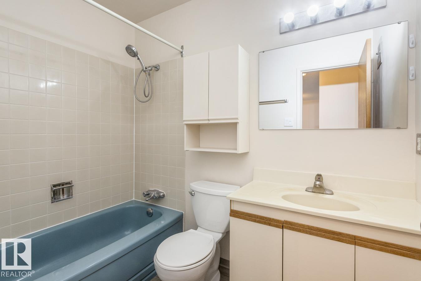 #302 11045 132 ST NW - 17