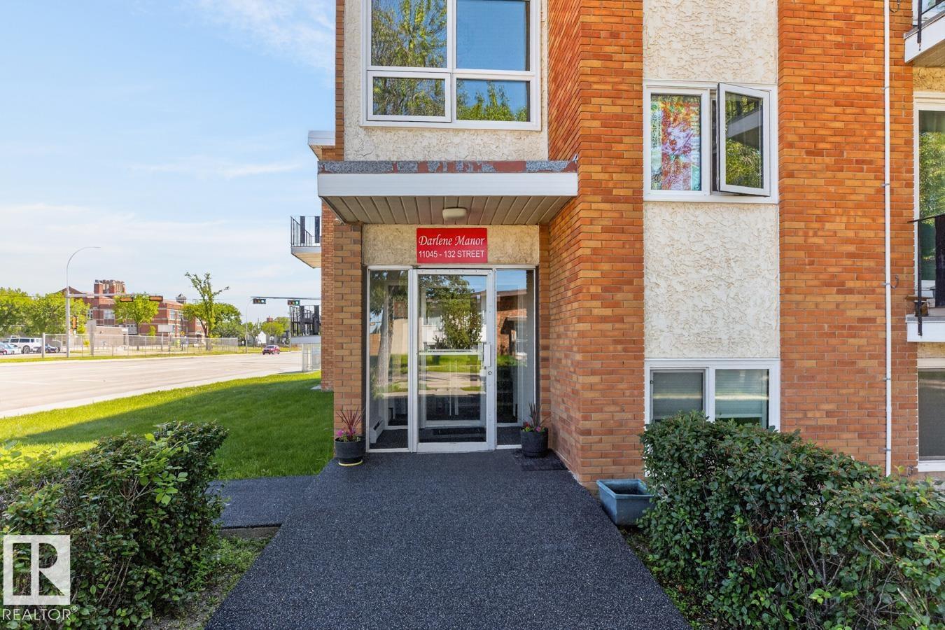 #302 11045 132 ST NW - 2