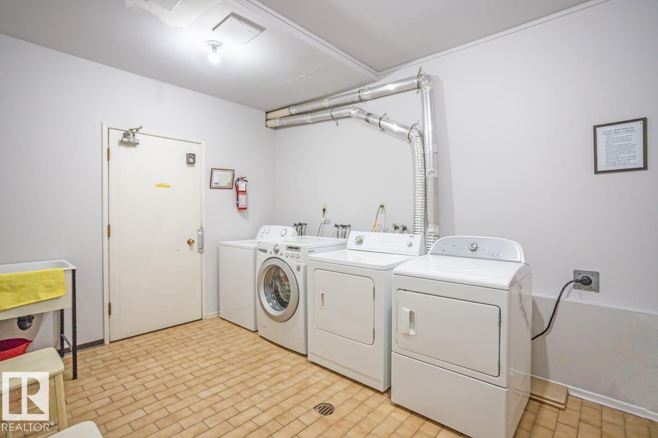 #302 11045 132 ST NW - 26