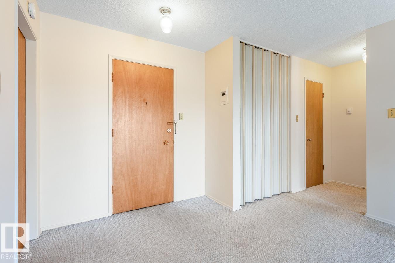 #302 11045 132 ST NW - 3