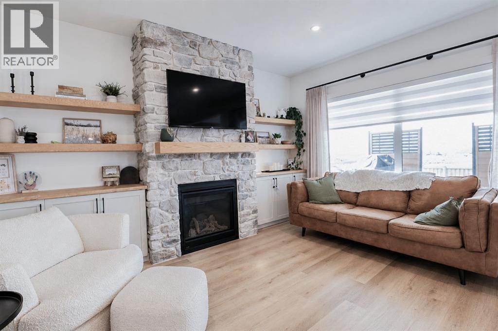 10501 148 Avenue - 5