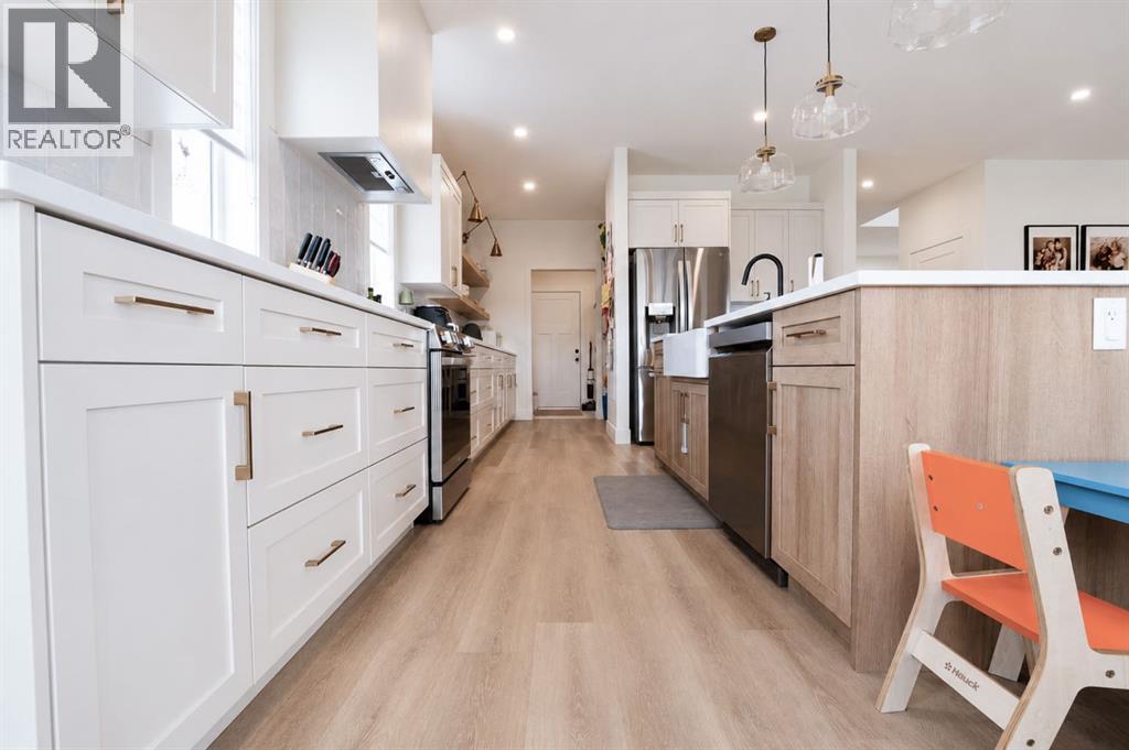 10501 148 Avenue - 8