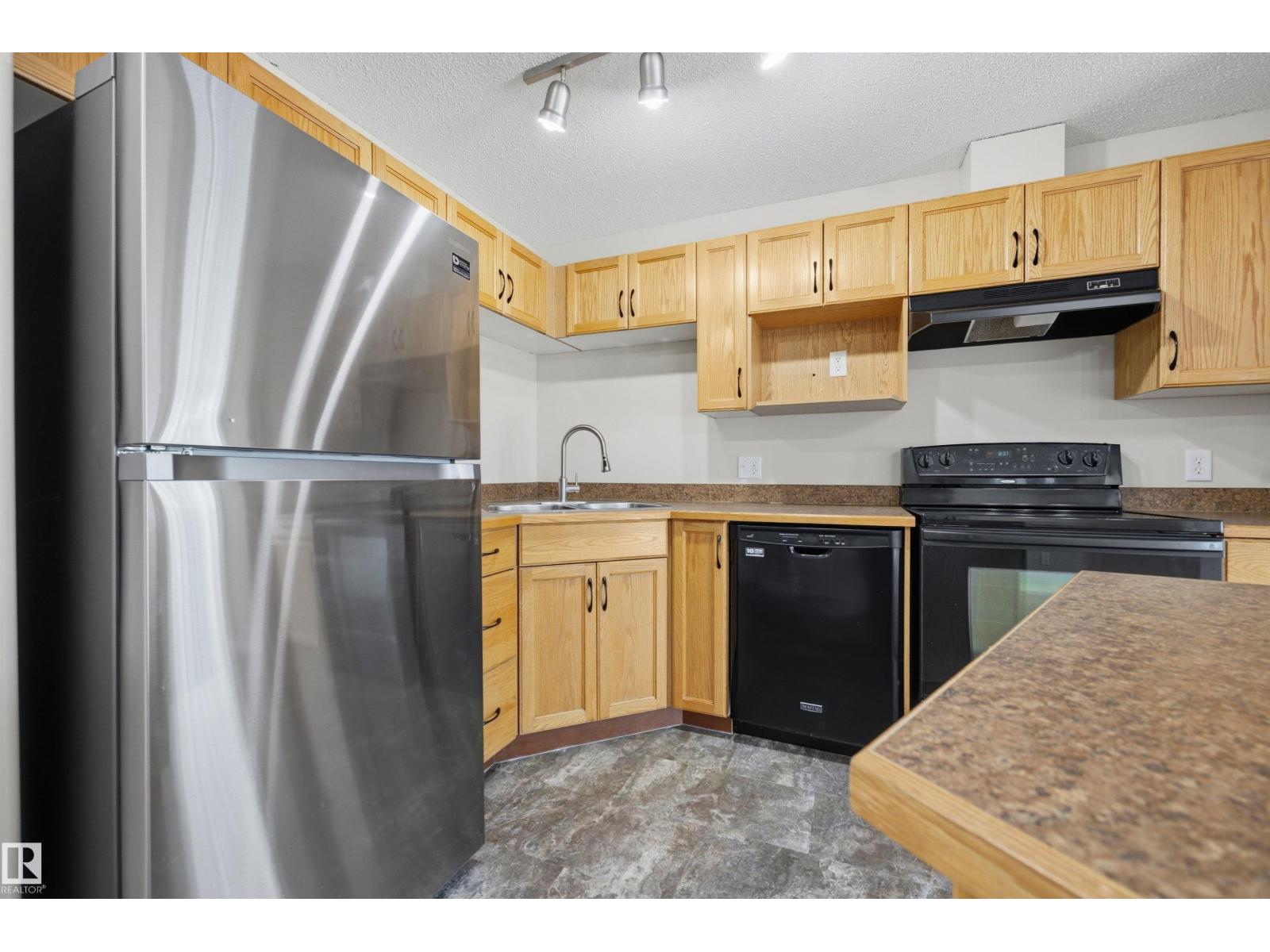 3425 19 ST NW NW - 5
