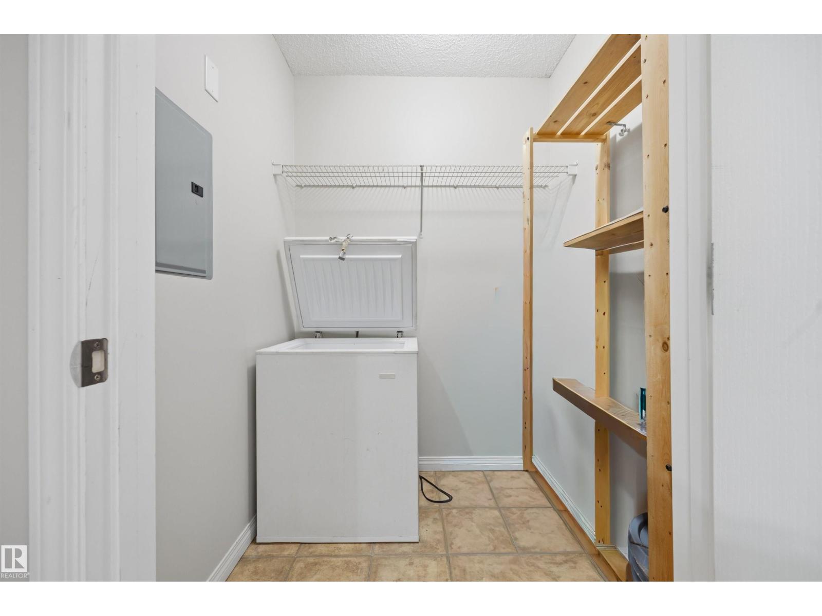 3425 19 ST NW NW - 23