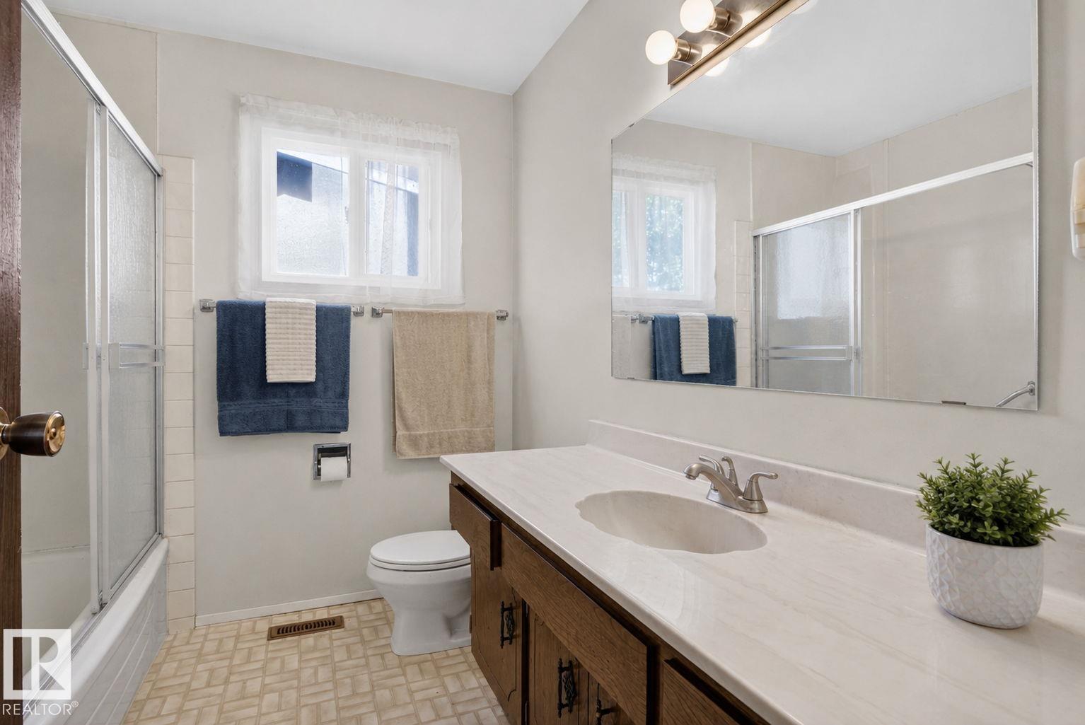 13050 32A ST NW - 25