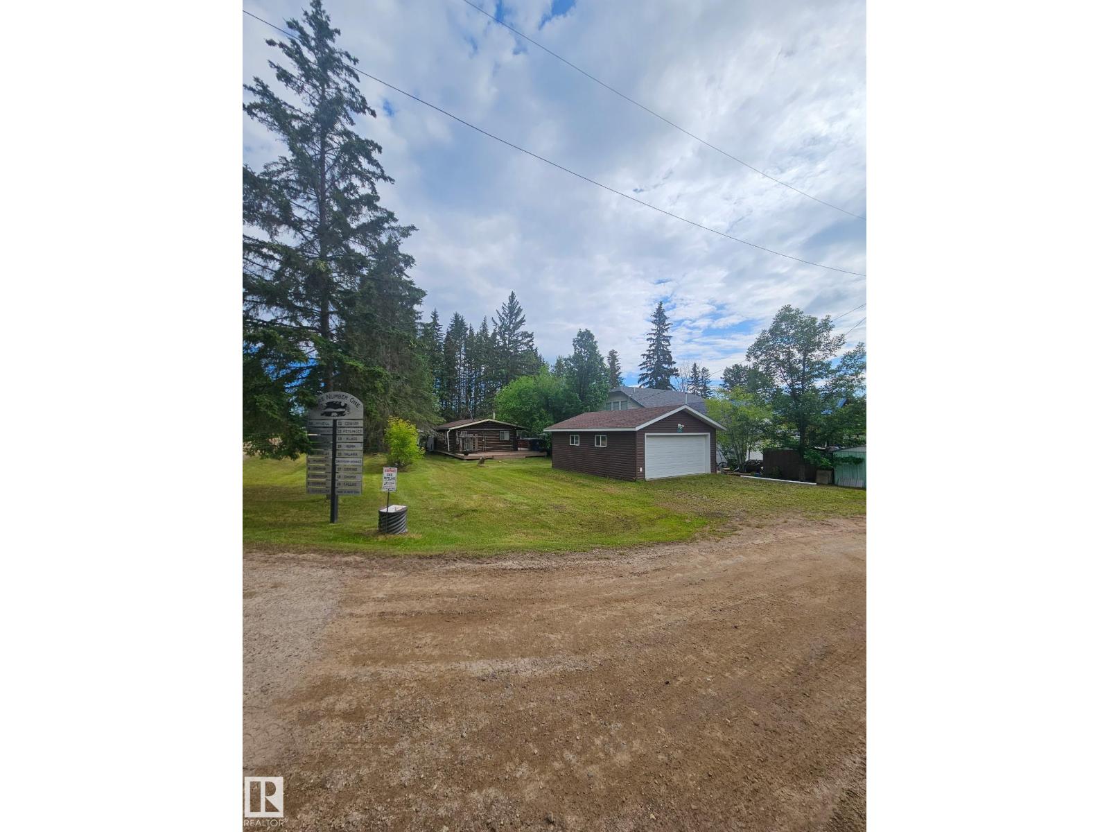 101 Long Lake DR - 4