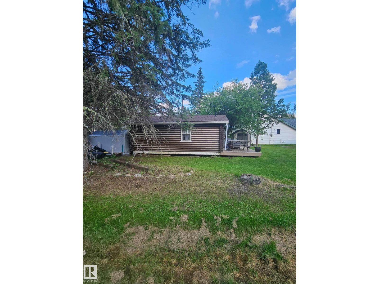 101 Long Lake DR - 2