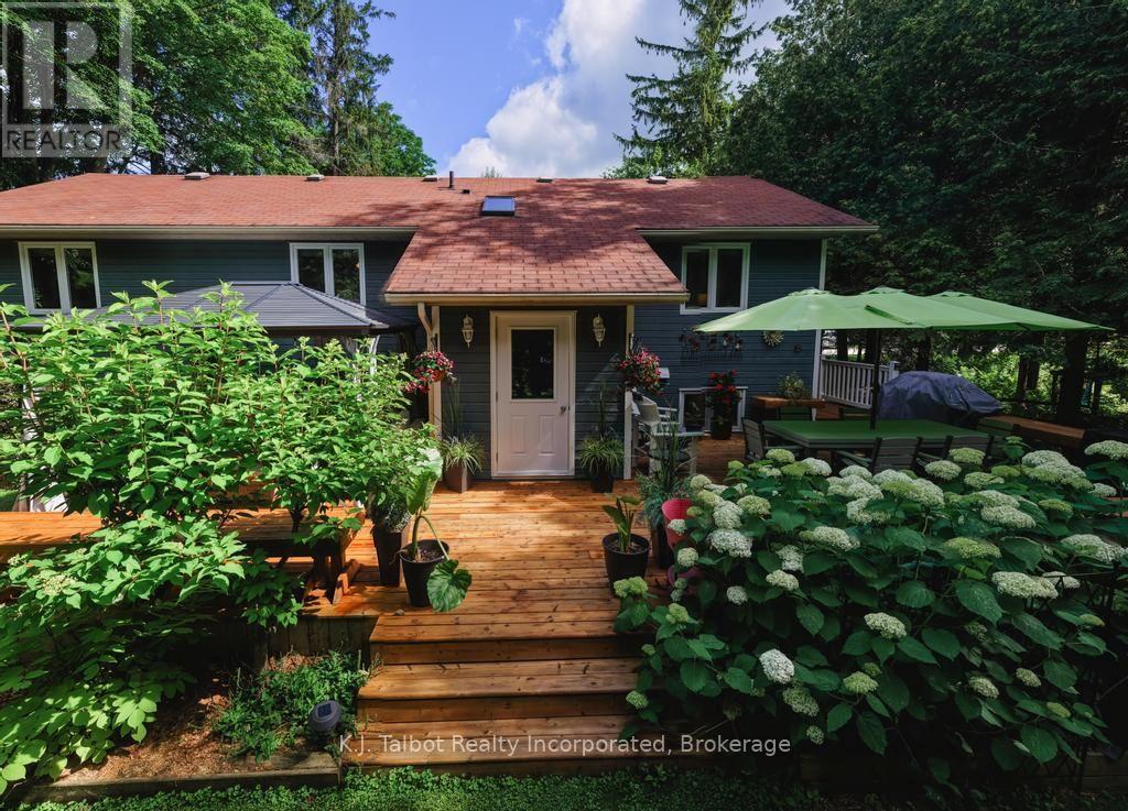 6 DAVID STREET E - 43
