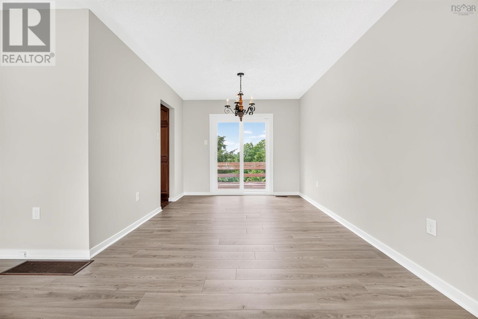 111 Dorothea Drive - 21