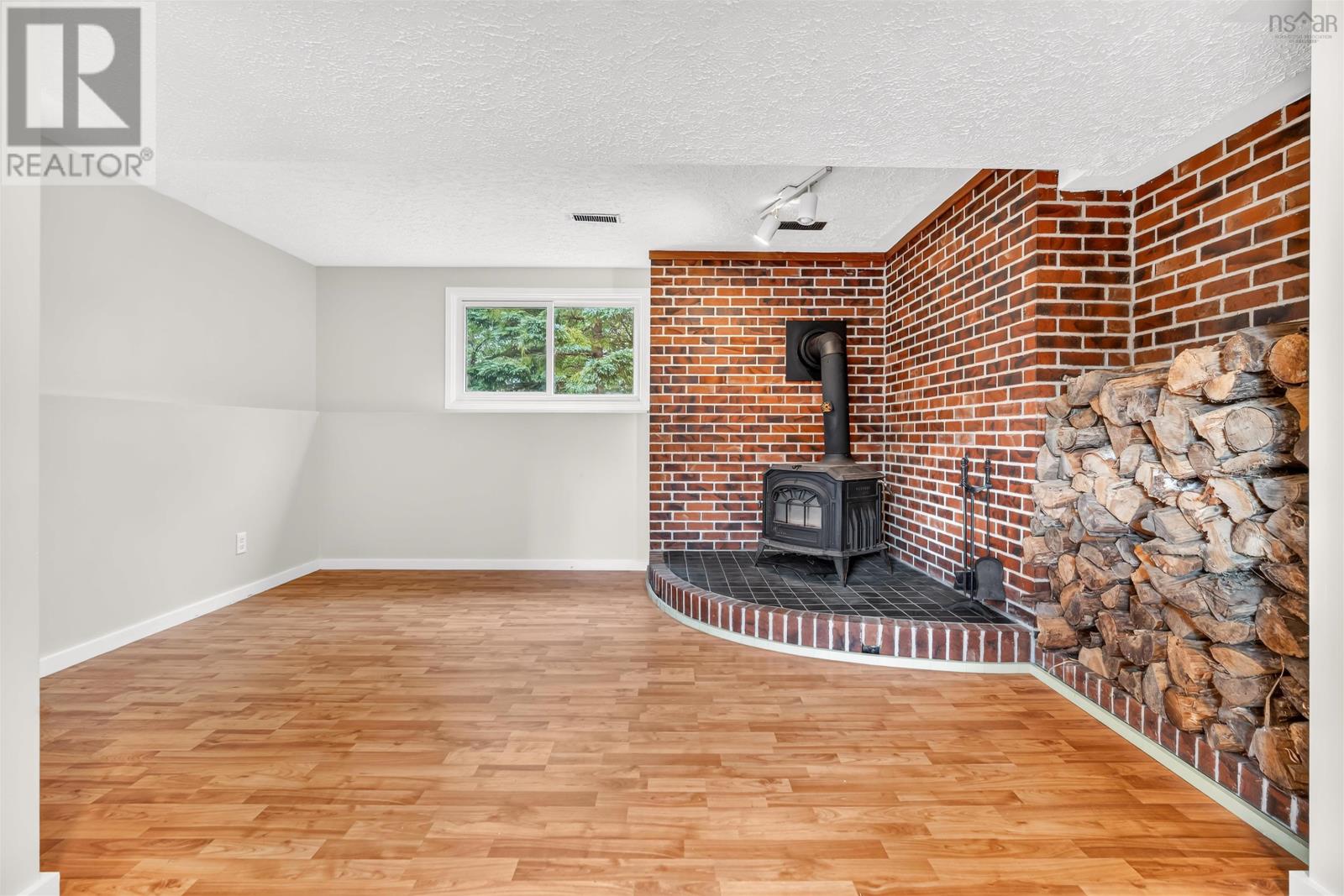 111 Dorothea Drive - 44