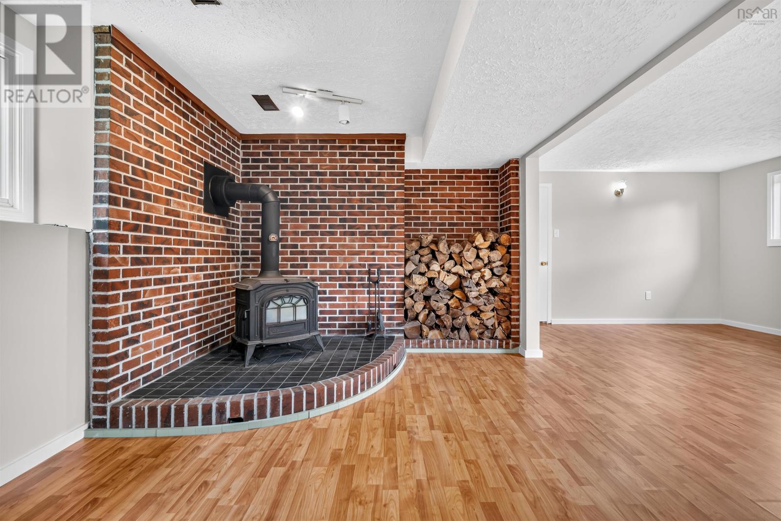 111 Dorothea Drive - 45
