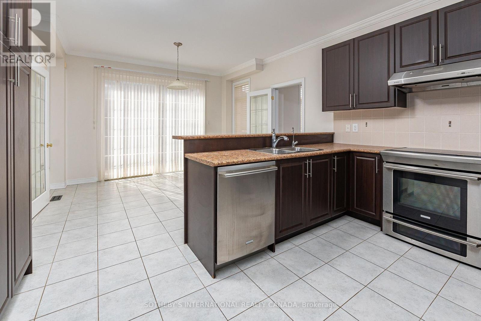 1 HERBERT WALES CRESCENT - 14