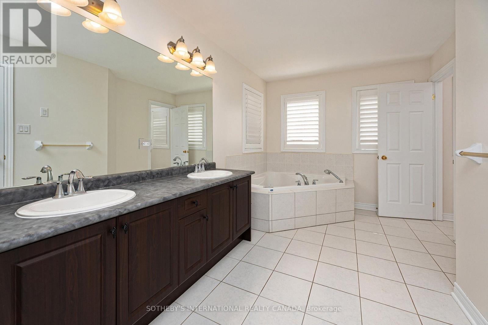 1 HERBERT WALES CRESCENT - 23