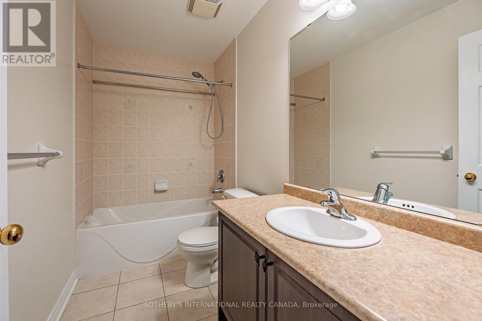 1 HERBERT WALES CRESCENT - 27